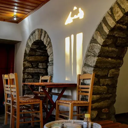 Aneza House Tinos Skaládhos